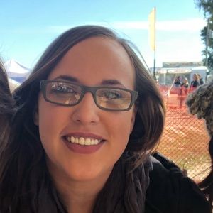 Meet your Posher, Brooke